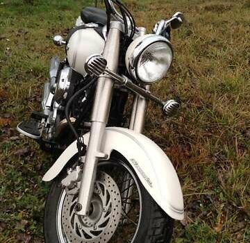 Белый Ямаха Drag Star 400, объемом двигателя 0.4 л и пробегом 30 тыс. км за 3800 $, фото 1 на Automoto.ua