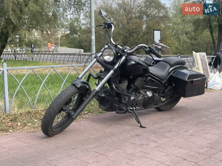 Ямаха Drag Star 400 2001 у Києві на Automoto.ua Чорний Ямаха Drag Star 400, об'ємом двигуна 0.65 л та пробігом 61 тис. км за 2800 $, фото 1 на Automoto.ua
