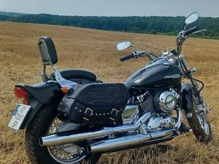 Ямаха Dragstar 400 2003 в Каменце-Подольском на Automoto.ua Черный Ямаха Dragstar 400, объемом двигателя 0.4 л и пробегом 37 тыс. км за 4000 $, фото 1 на Automoto.ua