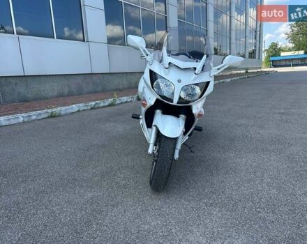 Білий Ямаха FJR 1300, об'ємом двигуна 1.3 л та пробігом 96 тис. км за 6500 $, фото 11 на Automoto.ua