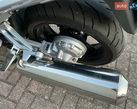 Ямаха FJR 1300, об'ємом двигуна 0 л та пробігом 45 тис. км за 3510 $, фото 10 на Automoto.ua