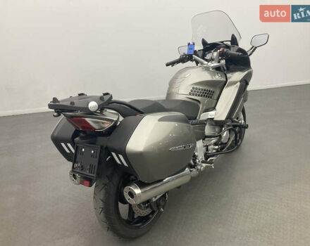 Сірий Ямаха FJR 1300, об'ємом двигуна 1.3 л та пробігом 33 тис. км за 9800 $, фото 4 на Automoto.ua