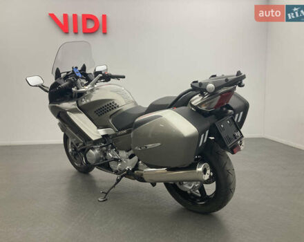 Сірий Ямаха FJR 1300, об'ємом двигуна 1.3 л та пробігом 33 тис. км за 9800 $, фото 2 на Automoto.ua