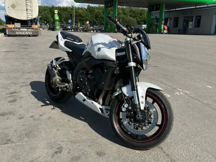 Ямаха FZ-1 2008 у Полтаві на Automoto.ua Білий Ямаха FZ-1, об'ємом двигуна 1 л та пробігом 40 тис. км за 7400 $, фото 1 на Automoto.ua