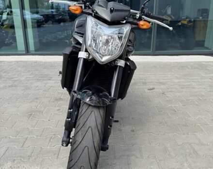 Черный Ямаха FZ-1, объемом двигателя 1 л и пробегом 21 тыс. км за 6999 $, фото 2 на Automoto.ua