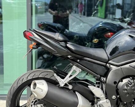 Черный Ямаха FZ-1, объемом двигателя 1 л и пробегом 21 тыс. км за 6999 $, фото 25 на Automoto.ua