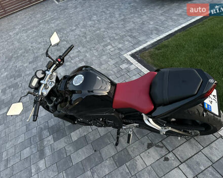 Чорний Ямаха FZ-1, об'ємом двигуна 0 л та пробігом 33 тис. км за 7200 $, фото 5 на Automoto.ua