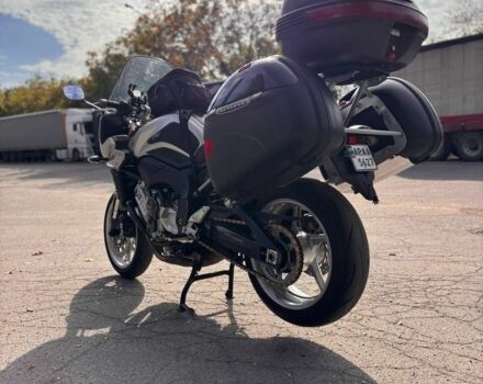 Ямаха FZ-1, объемом двигателя 1 л и пробегом 0 тыс. км за 5700 $, фото 2 на Automoto.ua