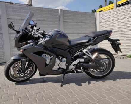 Ямаха FZ-1, объемом двигателя 1 л и пробегом 0 тыс. км за 6580 $, фото 4 на Automoto.ua