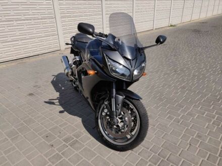 Ямаха FZ-1, объемом двигателя 1 л и пробегом 0 тыс. км за 6580 $, фото 1 на Automoto.ua