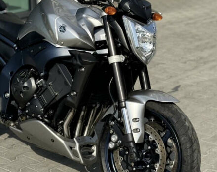 Серый Ямаха FZ-1, объемом двигателя 1 л и пробегом 33 тыс. км за 6600 $, фото 1 на Automoto.ua