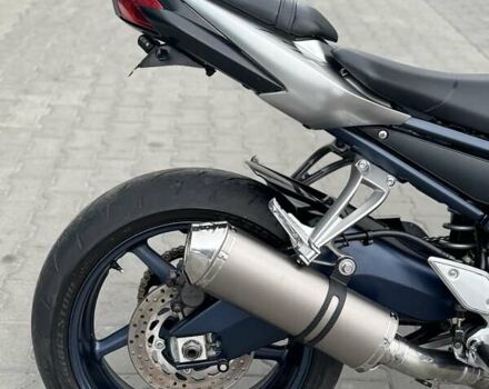 Серый Ямаха FZ-1, объемом двигателя 1 л и пробегом 31 тыс. км за 6799 $, фото 11 на Automoto.ua