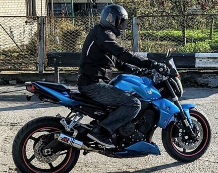 Синий Ямаха FZ-1, объемом двигателя 1 л и пробегом 32 тыс. км за 7600 $, фото 16 на Automoto.ua