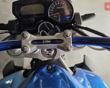 Синий Ямаха FZ-1, объемом двигателя 1 л и пробегом 49 тыс. км за 5999 $, фото 1 на Automoto.ua