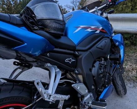 Синий Ямаха FZ-1, объемом двигателя 1 л и пробегом 32 тыс. км за 7600 $, фото 4 на Automoto.ua