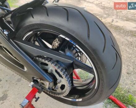 Синий Ямаха FZ-1, объемом двигателя 1 л и пробегом 41 тыс. км за 7299 $, фото 10 на Automoto.ua