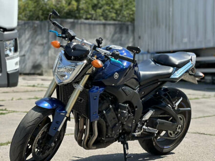 Ямаха FZ-1 2013 в Киеве на Automoto.ua Синий Ямаха FZ-1, объемом двигателя 1 л и пробегом 50 тыс. км за 6100 $, фото 1 на Automoto.ua