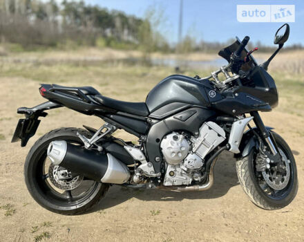 Черный Ямаха FZ1 Fazer, объемом двигателя 1 л и пробегом 40 тыс. км за 6600 $, фото 4 на Automoto.ua