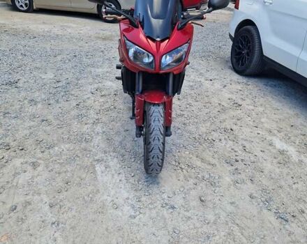 Красный Ямаха FZ1 Fazer, объемом двигателя 0 л и пробегом 56 тыс. км за 7500 $, фото 2 на Automoto.ua