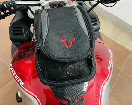 Червоний Ямаха FZ1 Fazer, об'ємом двигуна 1 л та пробігом 59 тис. км за 8600 $, фото 24 на Automoto.ua