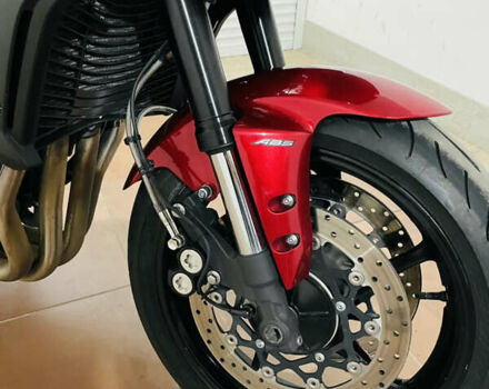 Червоний Ямаха FZ1 Fazer, об'ємом двигуна 1 л та пробігом 59 тис. км за 8600 $, фото 2 на Automoto.ua