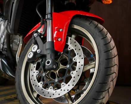 Ямаха FZ1 Fazer, об'ємом двигуна 1 л та пробігом 29 тис. км за 8000 $, фото 16 на Automoto.ua