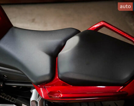 Ямаха FZ1 Fazer, об'ємом двигуна 1 л та пробігом 29 тис. км за 8000 $, фото 14 на Automoto.ua