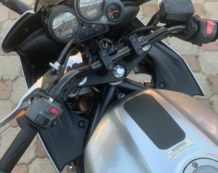 Ямаха FZ1 Fazer, объемом двигателя 0 л и пробегом 1 тыс. км за 5000 $, фото 2 на Automoto.ua