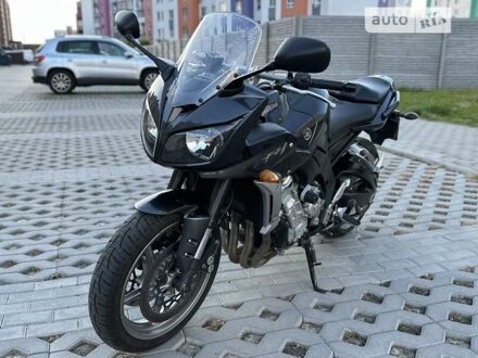 Ямаха FZ1 Fazer, об'ємом двигуна 1 л та пробігом 65 тис. км за 5990 $, фото 1 на Automoto.ua