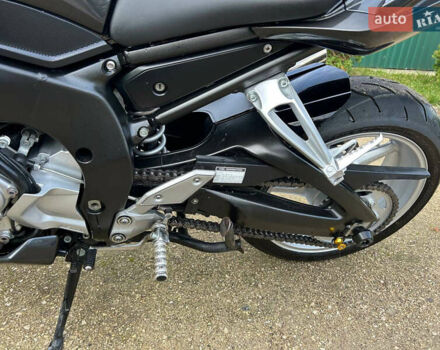 Серый Ямаха FZ1 Fazer, объемом двигателя 1 л и пробегом 30 тыс. км за 7000 $, фото 26 на Automoto.ua