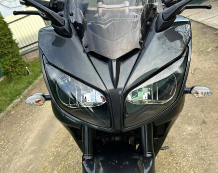 Серый Ямаха FZ1 Fazer, объемом двигателя 1 л и пробегом 30 тыс. км за 7000 $, фото 21 на Automoto.ua