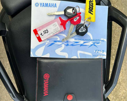 Серый Ямаха FZ1 Fazer, объемом двигателя 1 л и пробегом 30 тыс. км за 7000 $, фото 14 на Automoto.ua