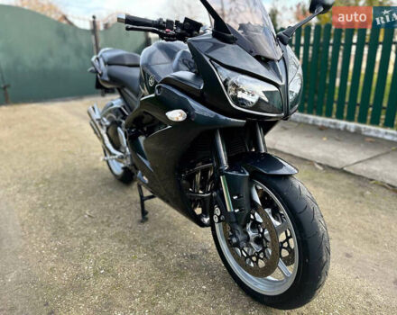 Серый Ямаха FZ1 Fazer, объемом двигателя 1 л и пробегом 30 тыс. км за 7000 $, фото 10 на Automoto.ua