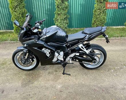 Серый Ямаха FZ1 Fazer, объемом двигателя 1 л и пробегом 30 тыс. км за 7000 $, фото 8 на Automoto.ua
