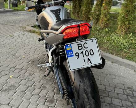 Сірий Ямаха FZ1 Fazer, об'ємом двигуна 1 л та пробігом 49 тис. км за 7699 $, фото 22 на Automoto.ua