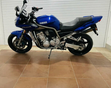 Синий Ямаха FZ1 Fazer, объемом двигателя 1 л и пробегом 18 тыс. км за 5500 $, фото 1 на Automoto.ua