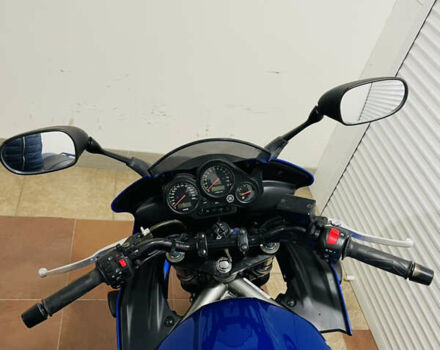 Синий Ямаха FZ1 Fazer, объемом двигателя 1 л и пробегом 18 тыс. км за 5500 $, фото 31 на Automoto.ua