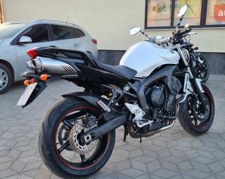 Белый Ямаха FZ6, объемом двигателя 0.6 л и пробегом 38 тыс. км за 6200 $, фото 2 на Automoto.ua