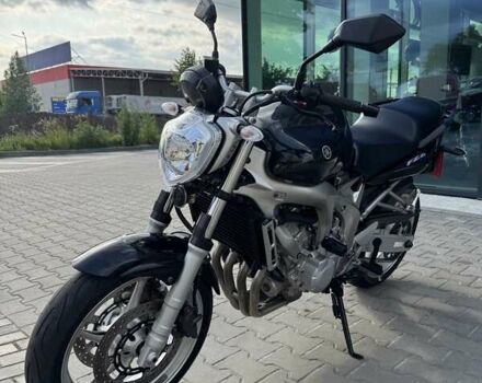 Черный Ямаха FZ6, объемом двигателя 0.6 л и пробегом 34 тыс. км за 4799 $, фото 4 на Automoto.ua