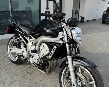 Черный Ямаха FZ6, объемом двигателя 0.6 л и пробегом 34 тыс. км за 4799 $, фото 3 на Automoto.ua