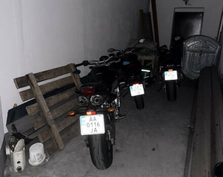 Черный Ямаха FZ6, объемом двигателя 0.6 л и пробегом 36 тыс. км за 4800 $, фото 7 на Automoto.ua