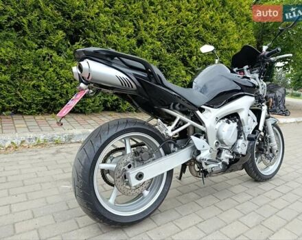 Черный Ямаха FZ6, объемом двигателя 0.6 л и пробегом 30 тыс. км за 4600 $, фото 6 на Automoto.ua