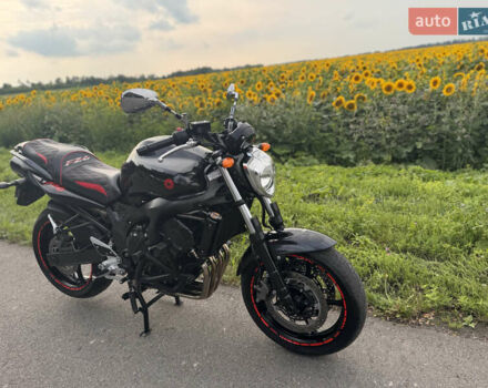 Черный Ямаха FZ6, объемом двигателя 0.6 л и пробегом 35 тыс. км за 4800 $, фото 9 на Automoto.ua
