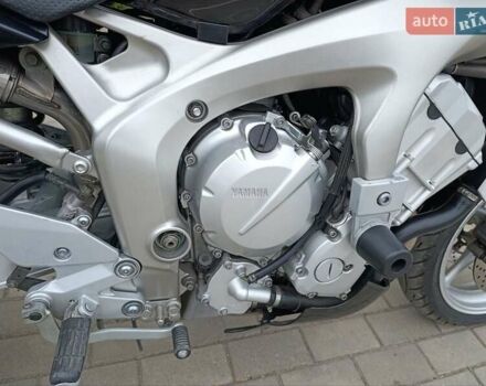 Черный Ямаха FZ6, объемом двигателя 0.6 л и пробегом 30 тыс. км за 4600 $, фото 20 на Automoto.ua
