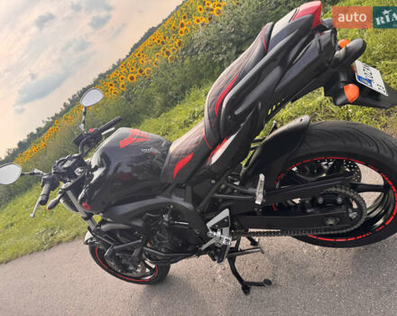 Черный Ямаха FZ6, объемом двигателя 0.6 л и пробегом 35 тыс. км за 4800 $, фото 39 на Automoto.ua