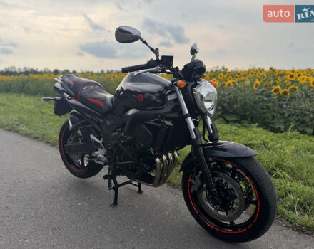 Черный Ямаха FZ6, объемом двигателя 0.6 л и пробегом 35 тыс. км за 4800 $, фото 3 на Automoto.ua