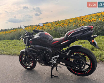 Черный Ямаха FZ6, объемом двигателя 0.6 л и пробегом 35 тыс. км за 4800 $, фото 40 на Automoto.ua
