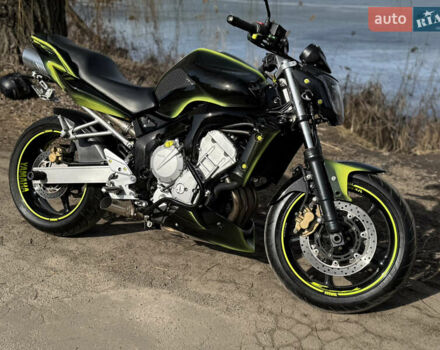 Черный Ямаха FZ6, объемом двигателя 0.6 л и пробегом 10 тыс. км за 5700 $, фото 2 на Automoto.ua