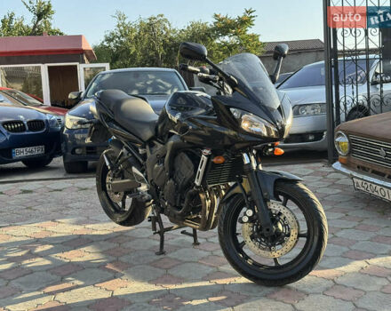 Черный Ямаха FZ6, объемом двигателя 0.6 л и пробегом 38 тыс. км за 4499 $, фото 1 на Automoto.ua