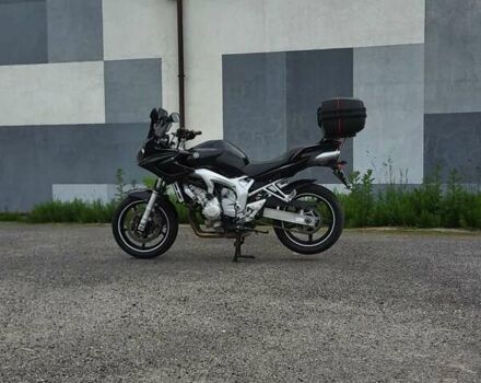 Черный Ямаха FZ6, объемом двигателя 0.6 л и пробегом 44 тыс. км за 4100 $, фото 7 на Automoto.ua